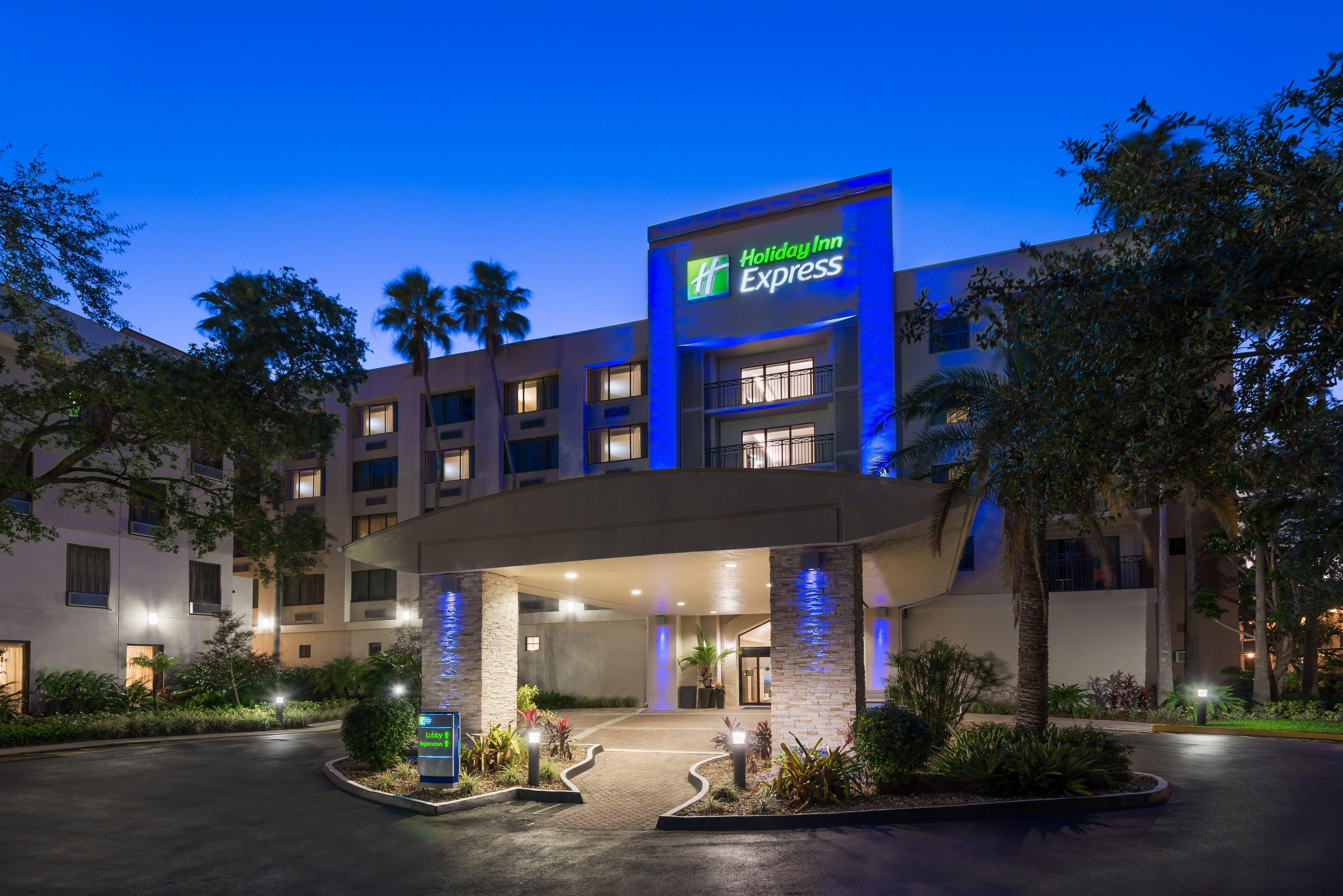 Holiday Inn Express Hotel & Suites Ft. Lauderdale-Plantation By Ihg Restaurang bild