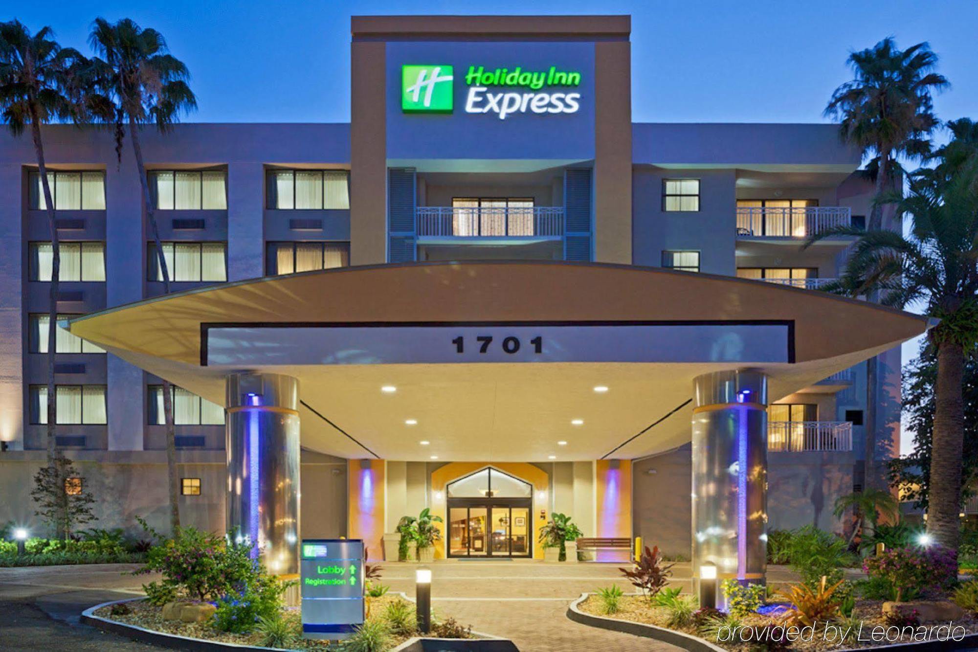 Holiday Inn Express Hotel & Suites Ft. Lauderdale-Plantation By Ihg Exteriör bild